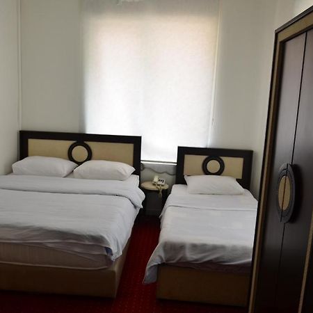 סאמסון Royal Hotel מראה חיצוני תמונה