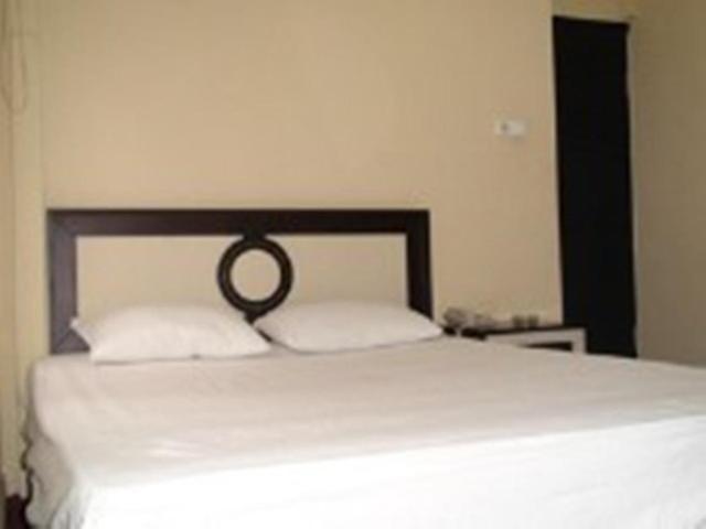 סאמסון Royal Hotel חדר תמונה